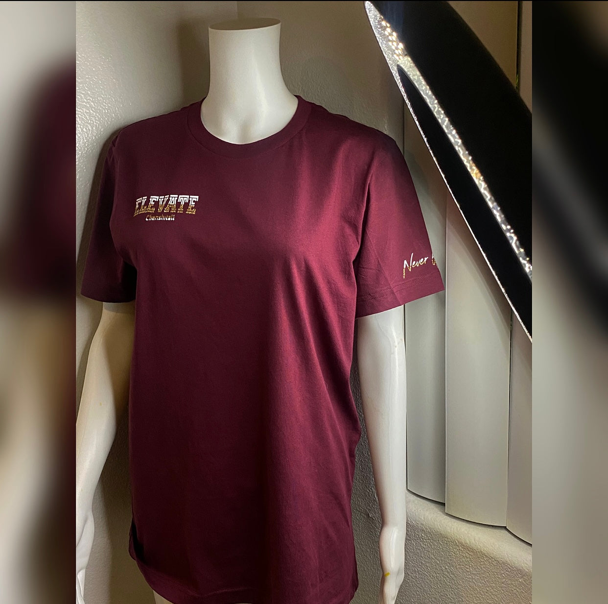 Elevate pocket patch tee