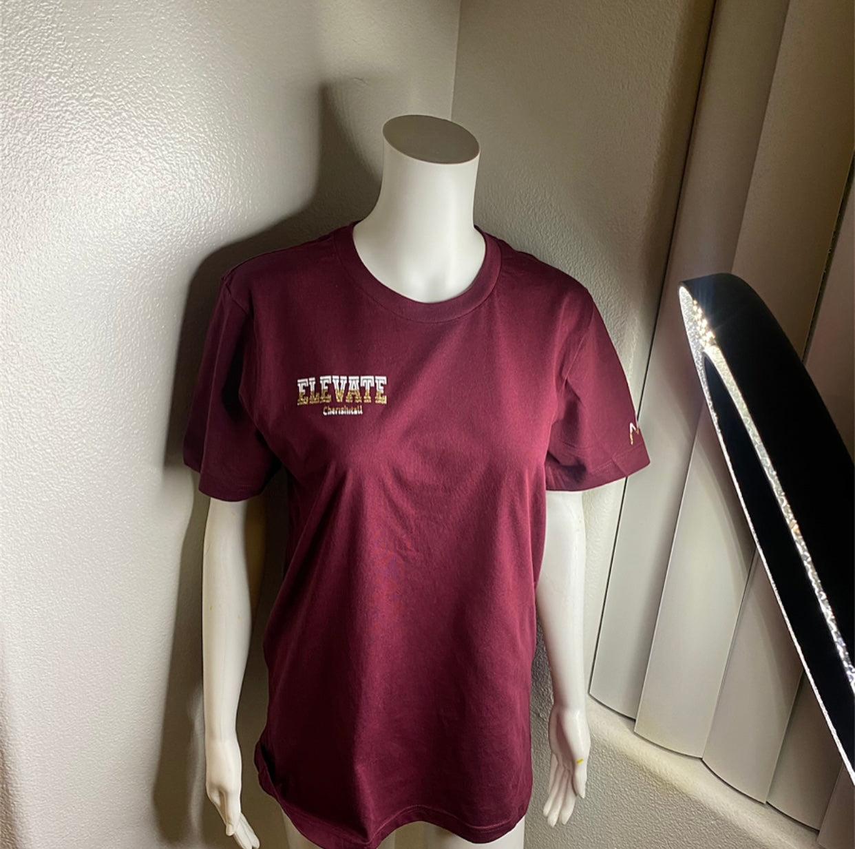 Elevate pocket patch tee
